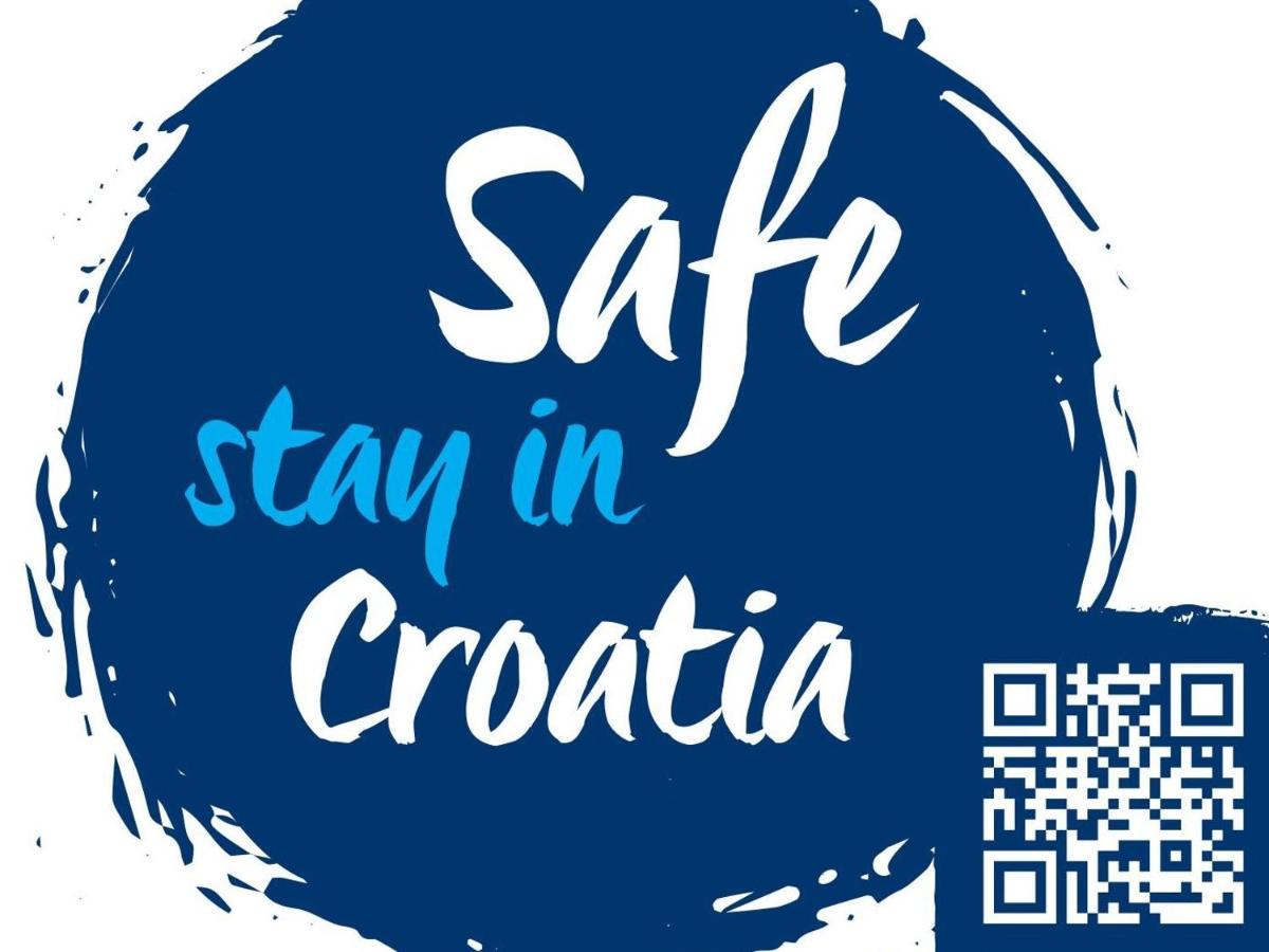 Lara Deluxe Superior 5 Star Apartment, Your Piece Of Heaven By The Sea & Park Novigrad  Екстер'єр фото